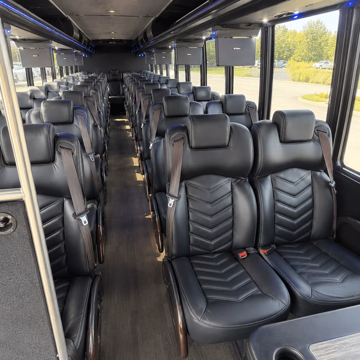 guest shuttles to vino godfather and wedding venues around vallejo